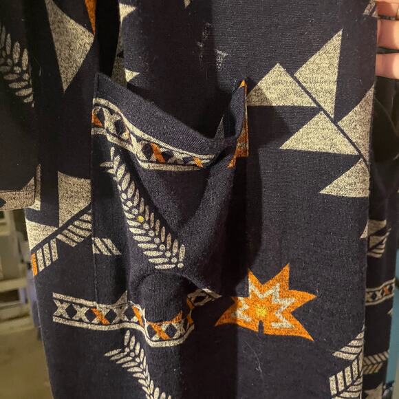 LuLaroe Lightweat Open Sweater Duster Large Blue Southwestern Aztec Print - Picture 9 of 10
